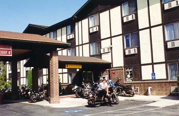 C4.JPG (22317 bytes)